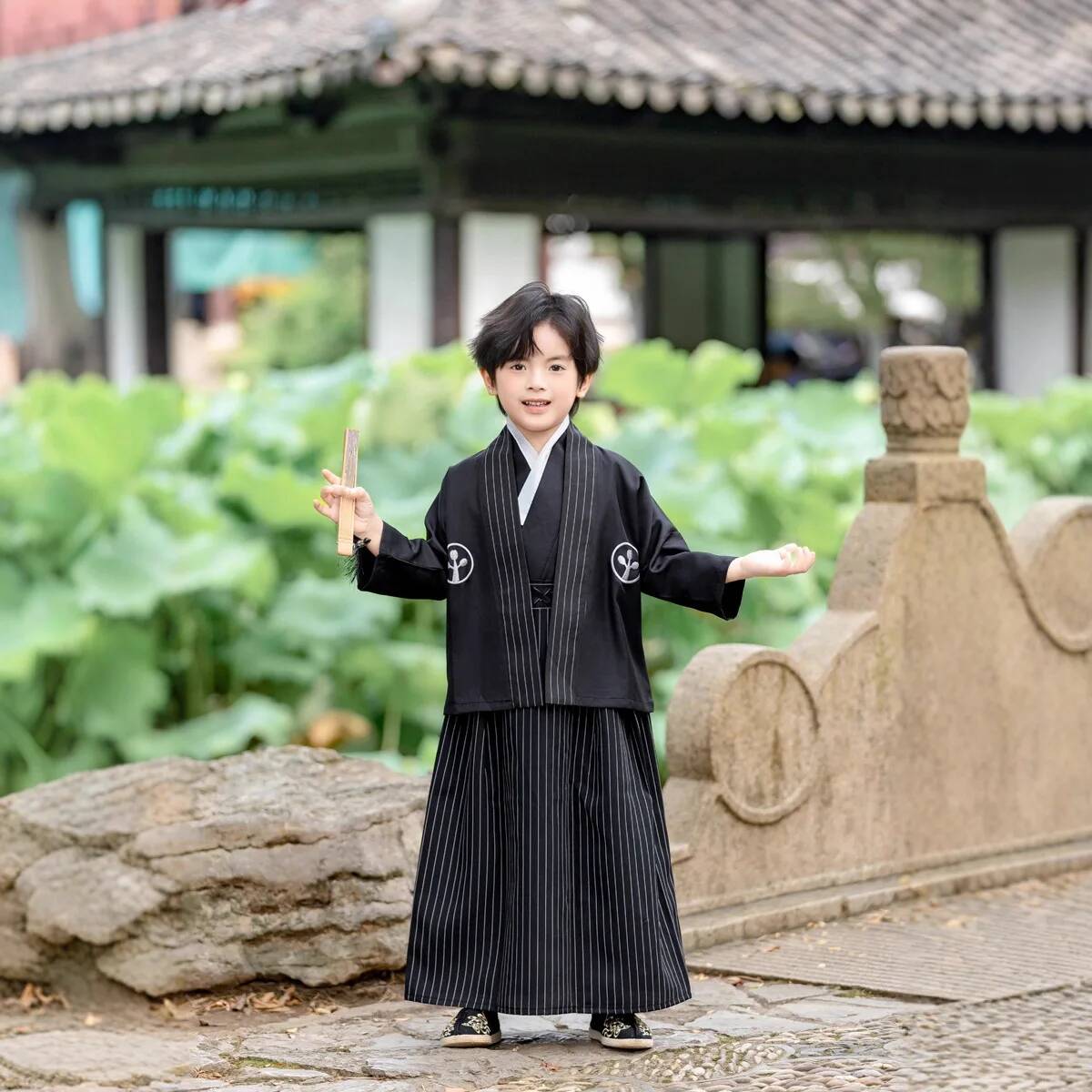 Costume traditionnel japonais  - Kids Outdoor Ninja Warrior Course avis et prix