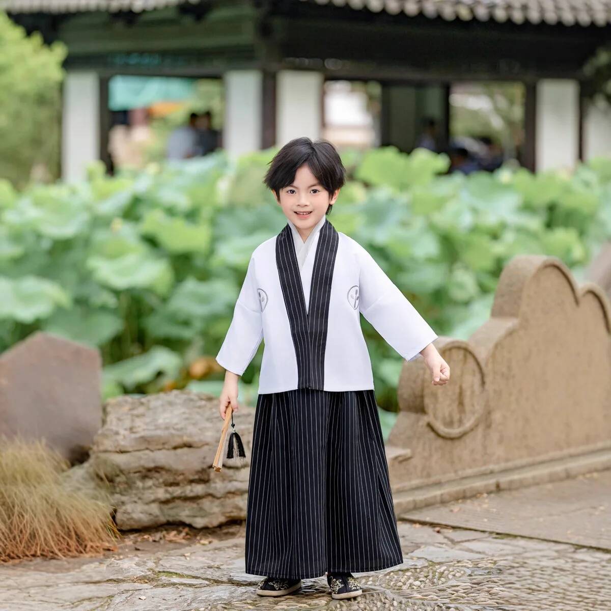 Costume traditionnel japonais  - Kids Outdoor Ninja Warrior Course avis et prix